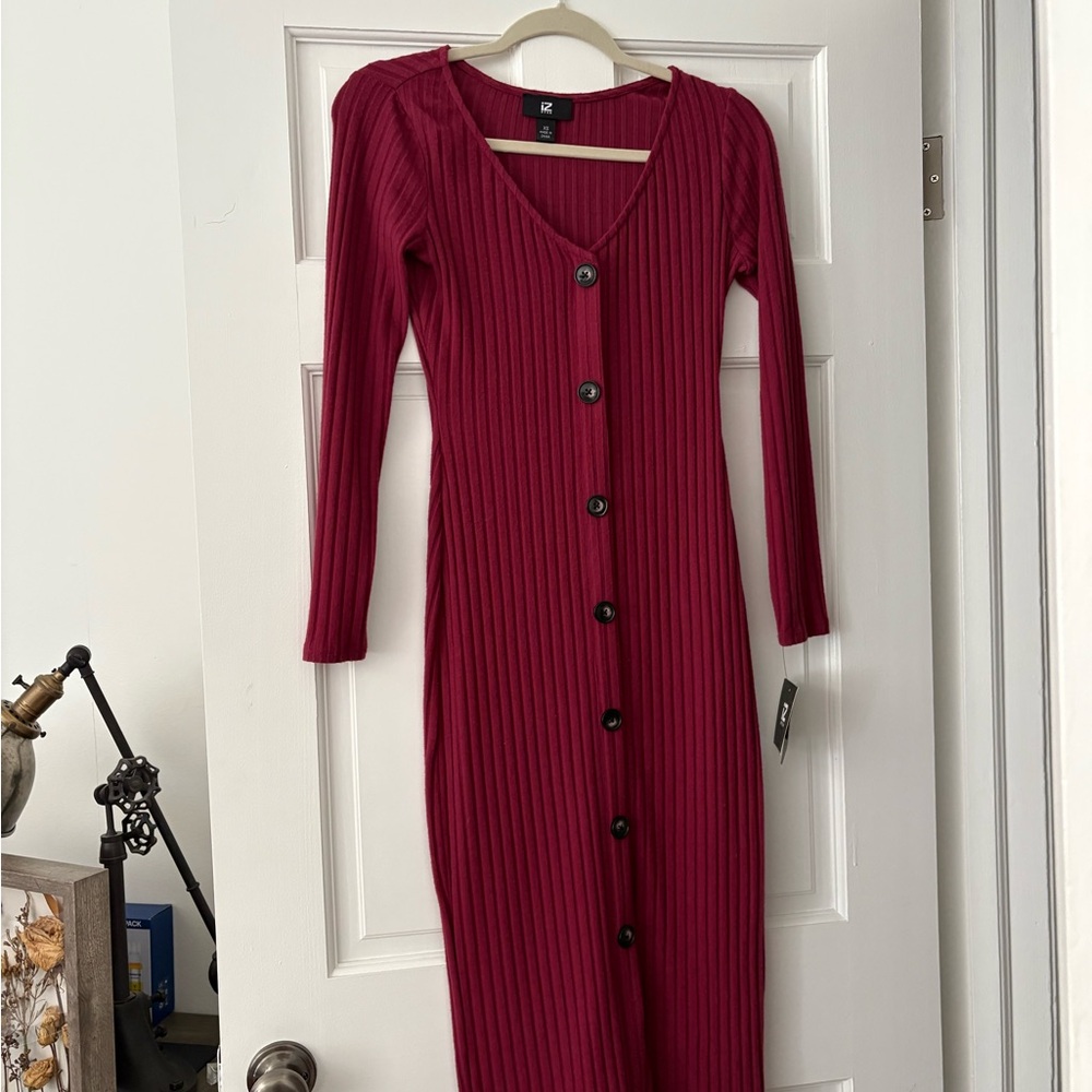 Iz Byer Long Sleeve Ribbed Dress in Deep Red